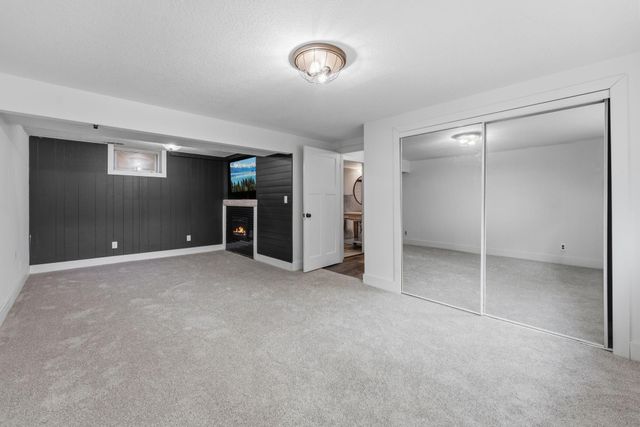 11260 97th Avenue N, Maple Grove, MN 55369
