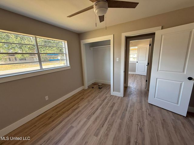 856 Rustwood Drive, Biloxi, MS 39532