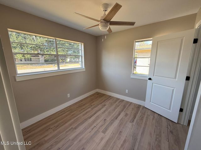 856 Rustwood Drive, Biloxi, MS 39532