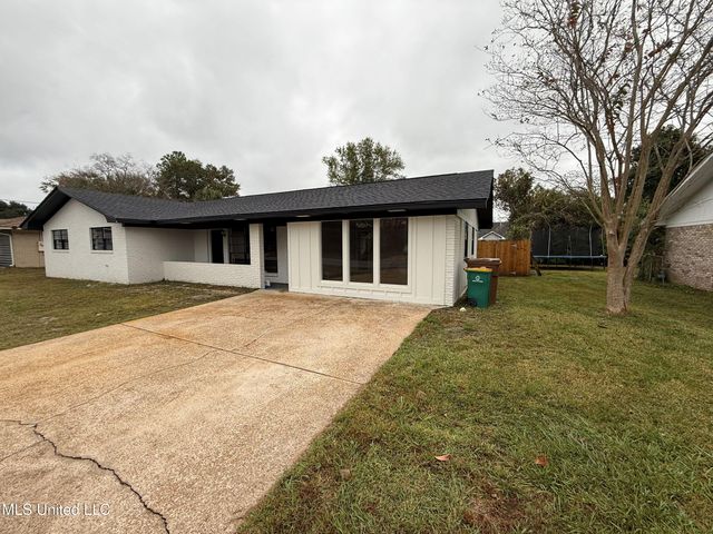 856 Rustwood Drive, Biloxi, MS 39532