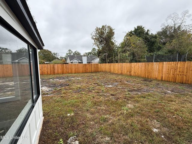 856 Rustwood Drive, Biloxi, MS 39532