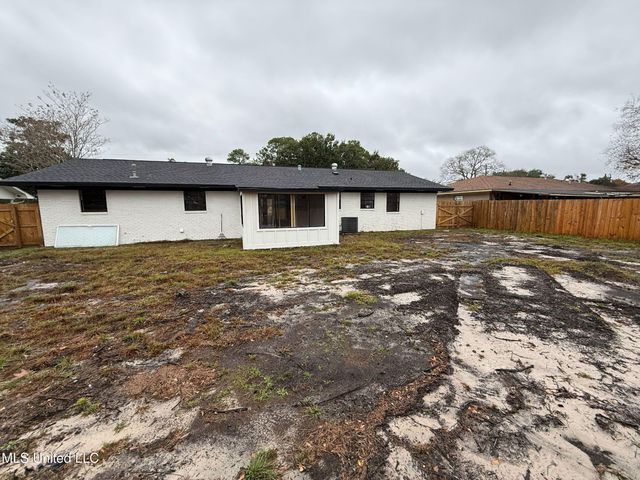 856 Rustwood Drive, Biloxi, MS 39532