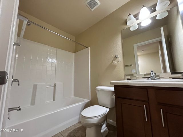 17402 N 19th Avenue Apt 1, Phoenix, AZ 85023