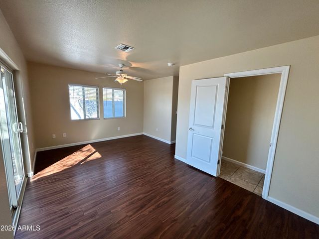 17402 N 19th Avenue Apt 1, Phoenix, AZ 85023
