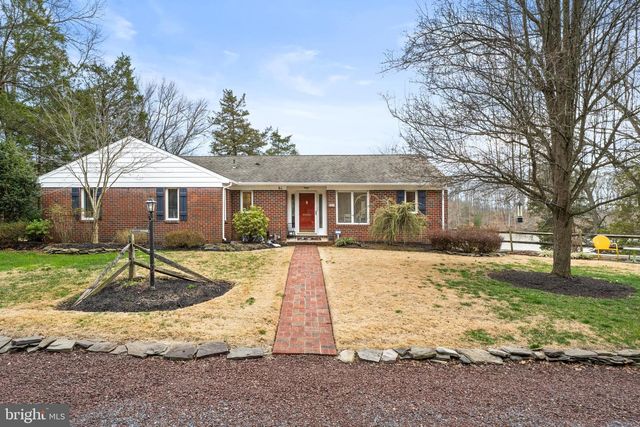 61 LAKEVIEW DR, Woodstown, NJ 08098