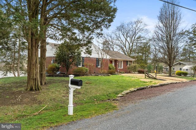 61 LAKEVIEW DR, Woodstown, NJ 08098