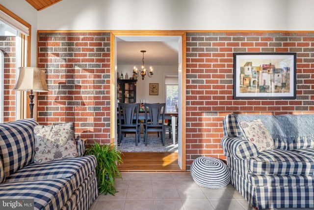 61 LAKEVIEW DR, Woodstown, NJ 08098