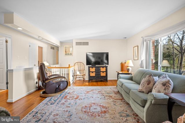 61 LAKEVIEW DR, Woodstown, NJ 08098