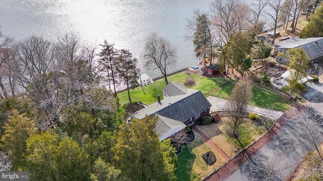 61 LAKEVIEW DR, Woodstown, NJ 08098