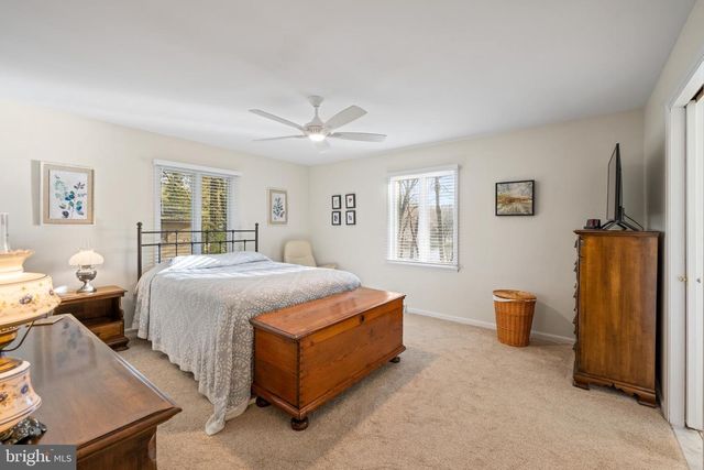 61 LAKEVIEW DR, Woodstown, NJ 08098