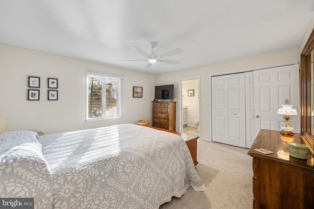 61 LAKEVIEW DR, Woodstown, NJ 08098