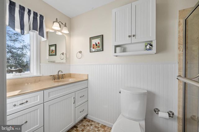 61 LAKEVIEW DR, Woodstown, NJ 08098