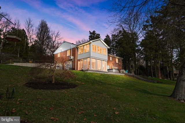 61 LAKEVIEW DR, Woodstown, NJ 08098