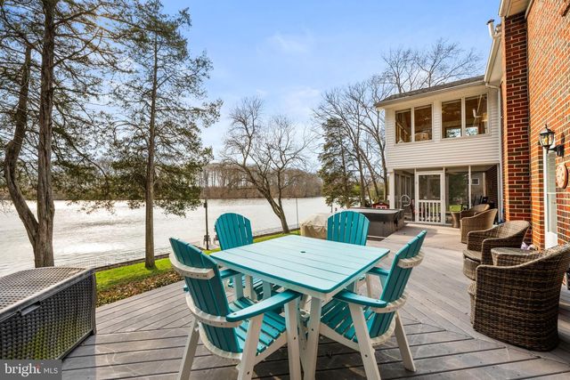 61 LAKEVIEW DR, Woodstown, NJ 08098