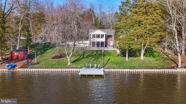 61 LAKEVIEW DR, Woodstown, NJ 08098