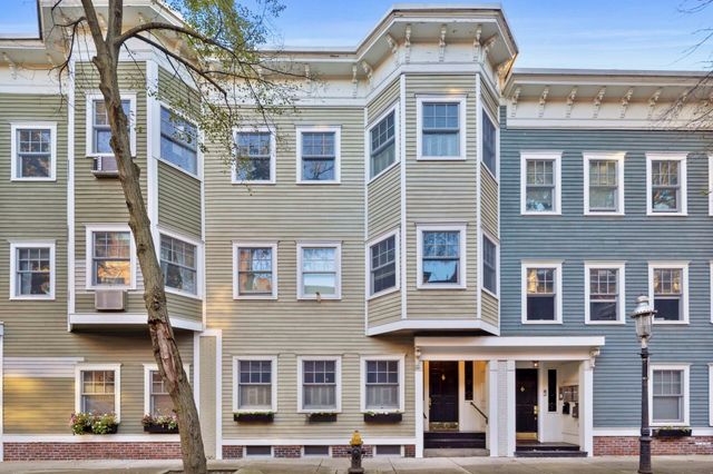32 Washington St 1, Boston, MA 02129