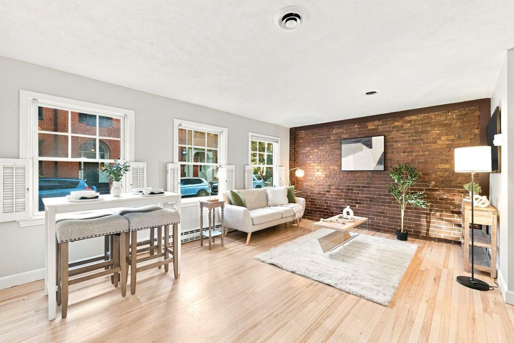 32 Washington St 1, Boston, MA 02129