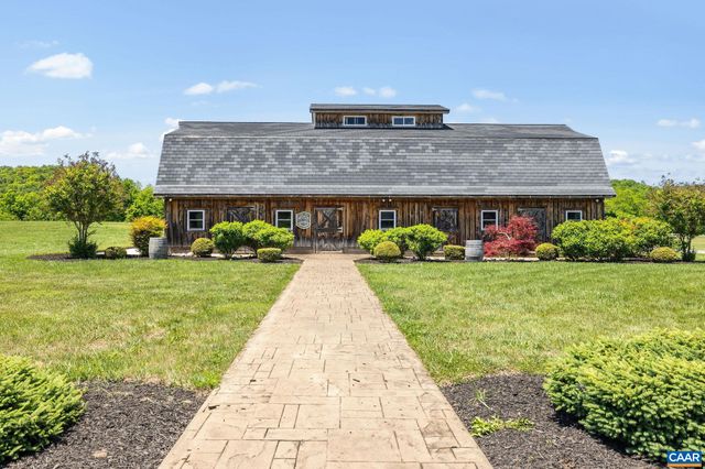 4301 LONGDALE FURNACE RD, Clifton Forge, VA 24422