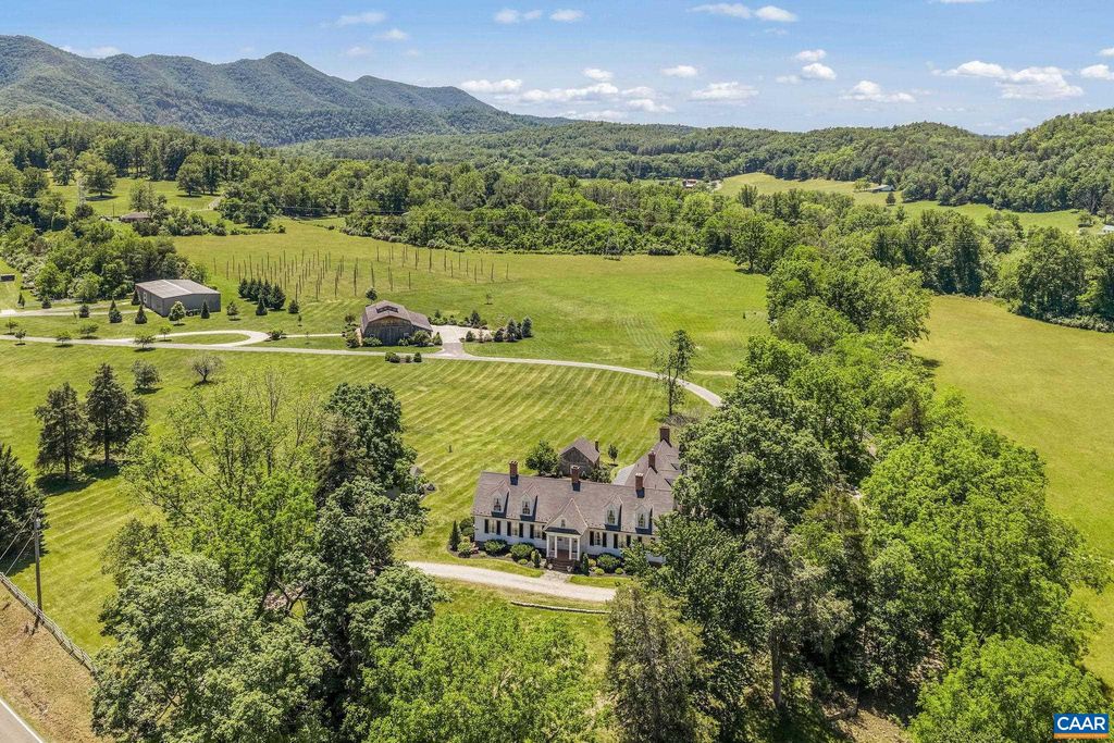 4301 LONGDALE FURNACE RD, Clifton Forge, VA 24422