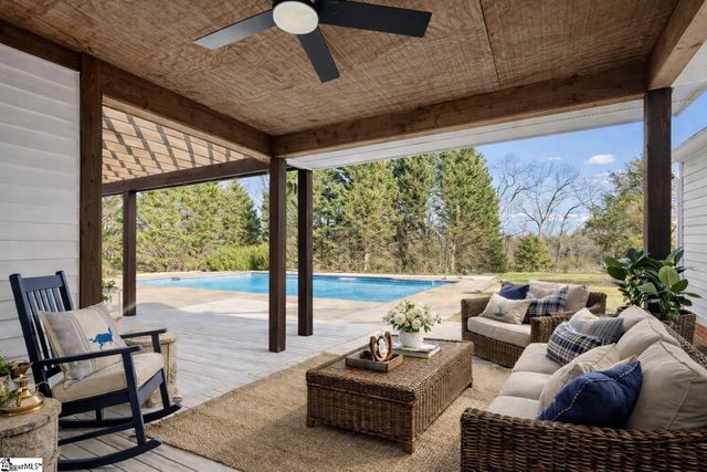 868 Old Hundred Road, Pelzer, SC 29669