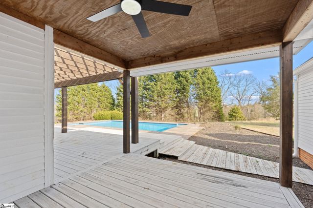 868 Old Hundred Road, Pelzer, SC 29669