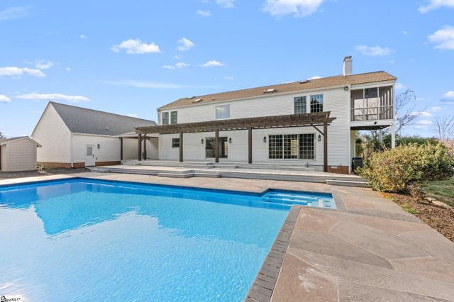 868 Old Hundred Road, Pelzer, SC 29669