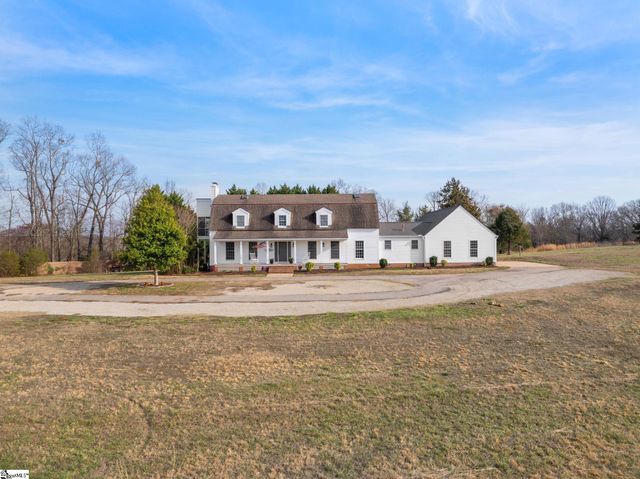 868 Old Hundred Road, Pelzer, SC 29669