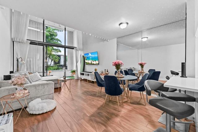 3589 S Ocean Boulevard 26, South Palm Beach, FL 33480