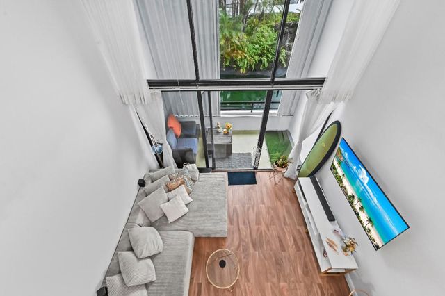 3589 S Ocean Boulevard 26, South Palm Beach, FL 33480