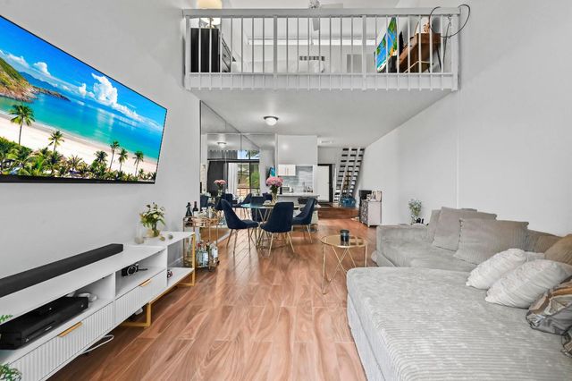 3589 S Ocean Boulevard 26, South Palm Beach, FL 33480