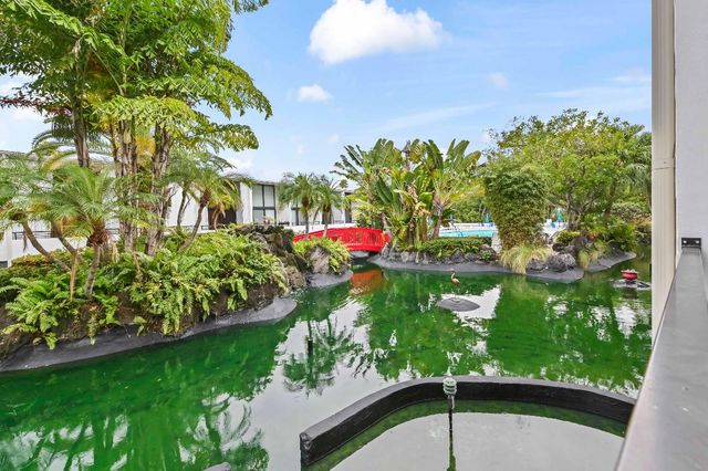 3589 S Ocean Boulevard 26, South Palm Beach, FL 33480