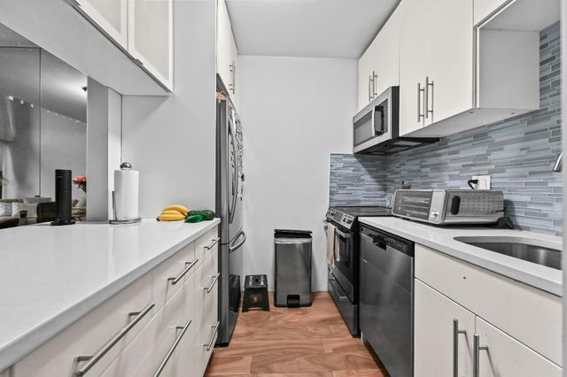 3589 S Ocean Boulevard 26, South Palm Beach, FL 33480