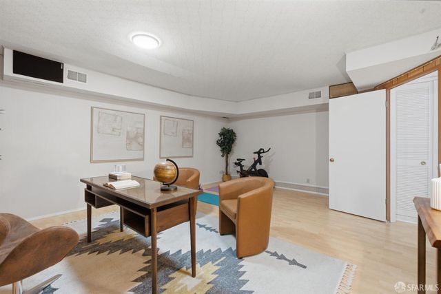239 North Lake Merced Hills, San Francisco, CA 94132