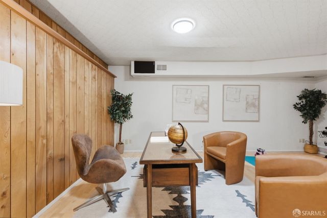 239 North Lake Merced Hills, San Francisco, CA 94132