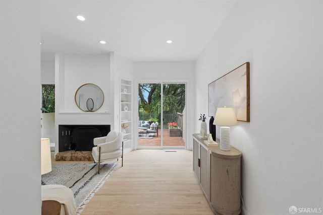 239 North Lake Merced Hills, San Francisco, CA 94132