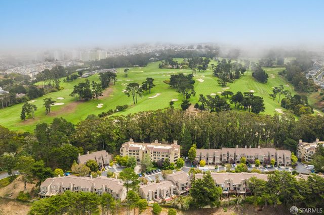 239 North Lake Merced Hills, San Francisco, CA 94132