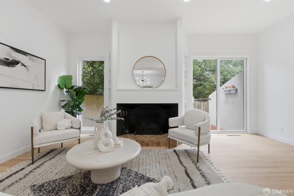 239 North Lake Merced Hills, San Francisco, CA 94132