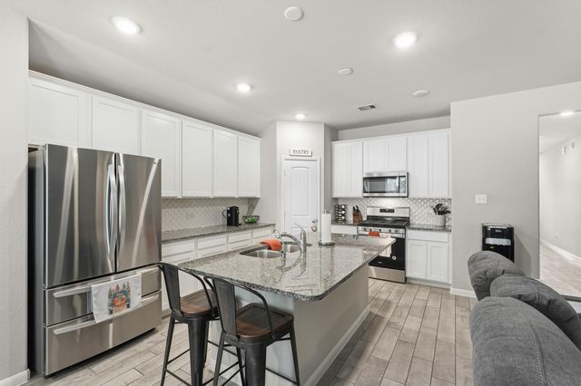 6419 Fiddlewood Thicket Lane, Katy, TX 77449