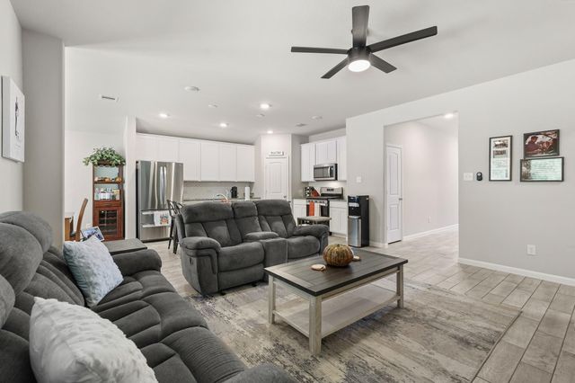 6419 Fiddlewood Thicket Lane, Katy, TX 77449