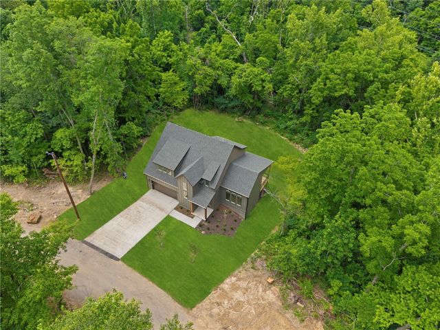 9 Malone Lane, Bella Vista, AR 72715