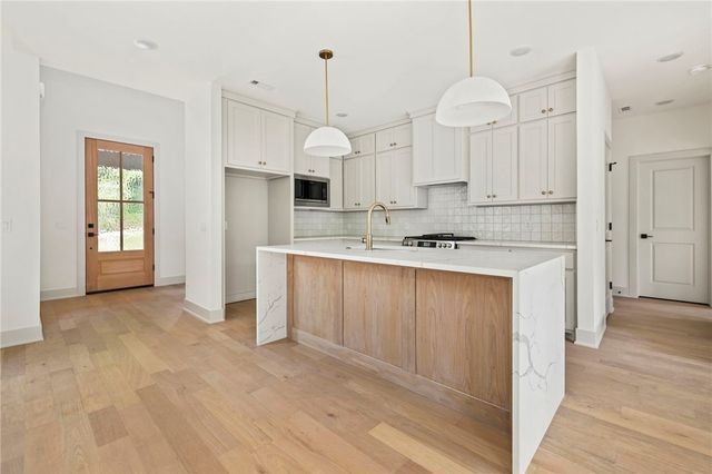 9 Malone Lane, Bella Vista, AR 72715