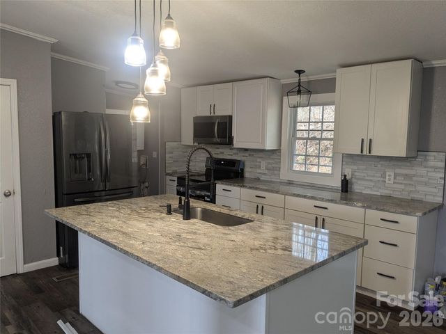 11 Gertrude Lane, Candler, NC 28715