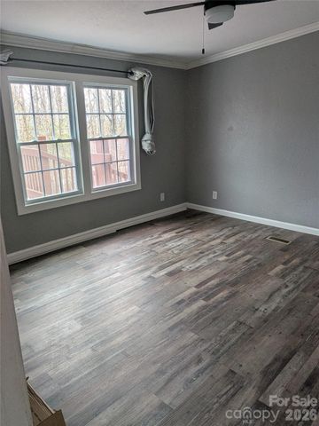 11 Gertrude Lane, Candler, NC 28715