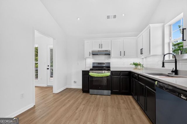 2594 Deann Drive, Ellenwood, GA 30294