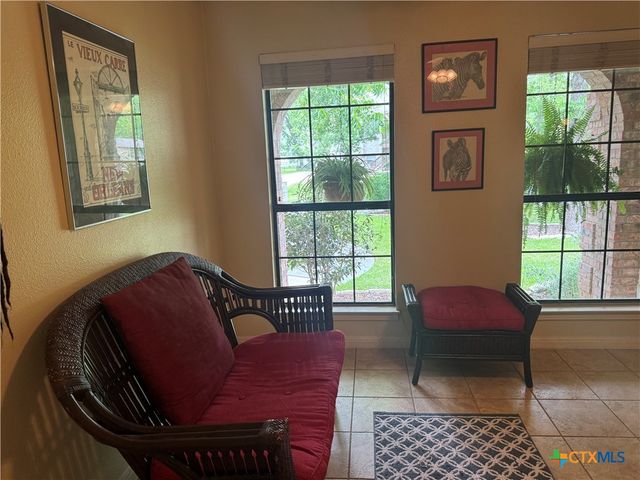 433 Las Brisas Boulevard, Seguin, TX 78155