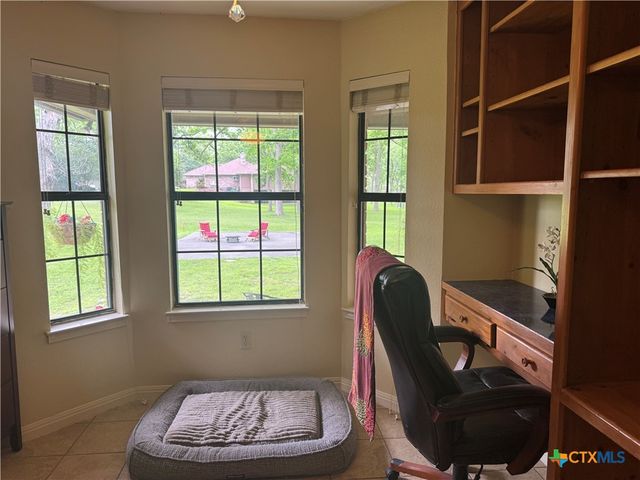 433 Las Brisas Boulevard, Seguin, TX 78155
