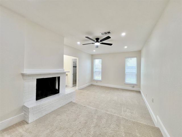 3241 Bunker Hill Drive, Forest Hill, TX 76140