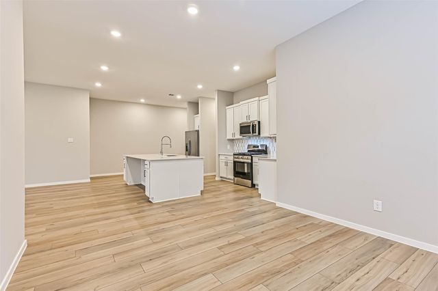 3106 Mariner Island Drive, La Marque, TX 77568