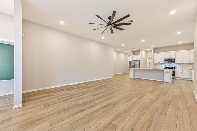 3106 Mariner Island Drive, La Marque, TX 77568