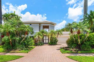 17069 Royal Cove Way, Boca Raton, FL 33496